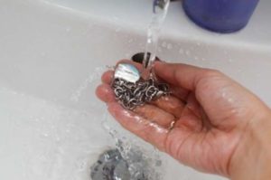 Как почистить серебро и серебряные украшения