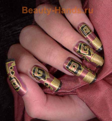Дизайн ногтей в египетском стиле