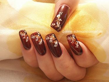 Осенняя тема в дизайне ногтей